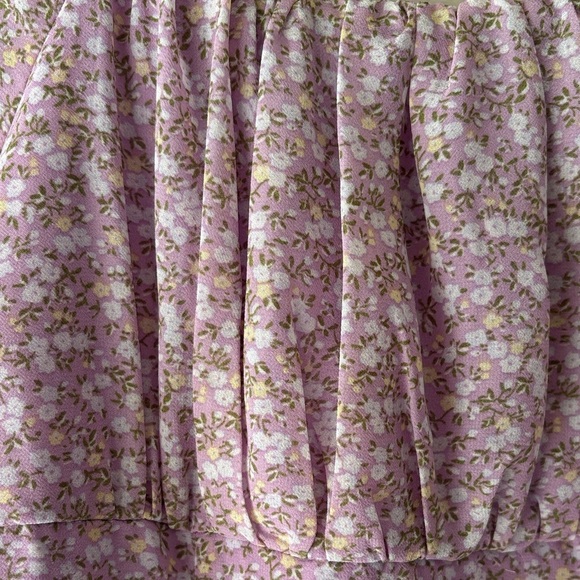 Long sleeve skater dress in purple with white and yellow floral design - Picture 6 of 7